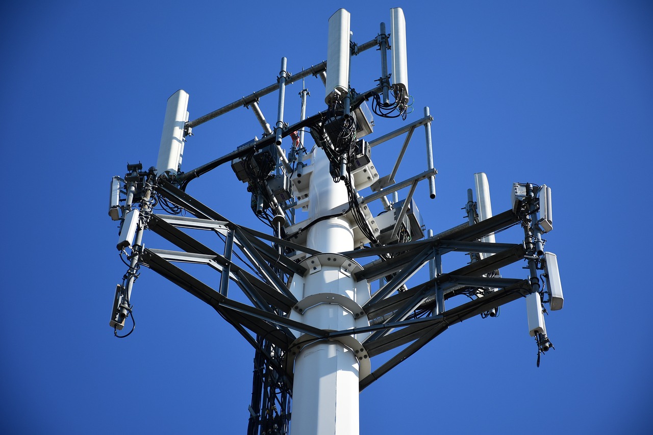 cellular tower 2172041 1280