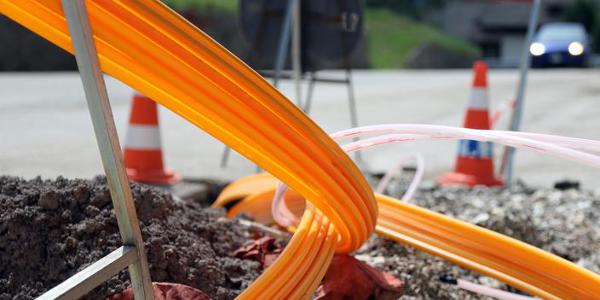 road excavation for the laying of optical fiber for very high speed internet