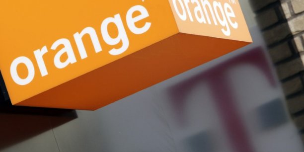 orange reduit sa participation dans le britannique bt